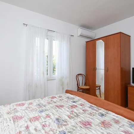 Apartment Goga *